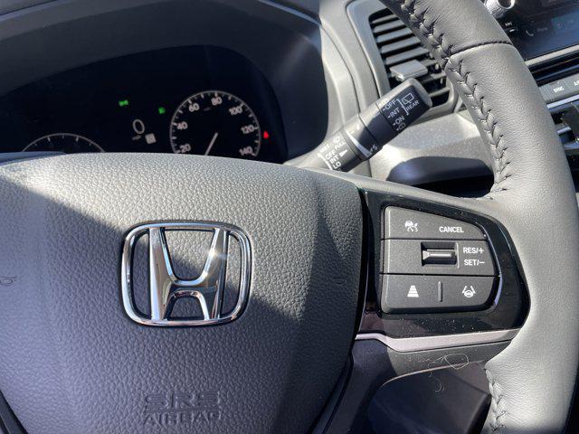 new 2025 Honda Odyssey car, priced at $43,670