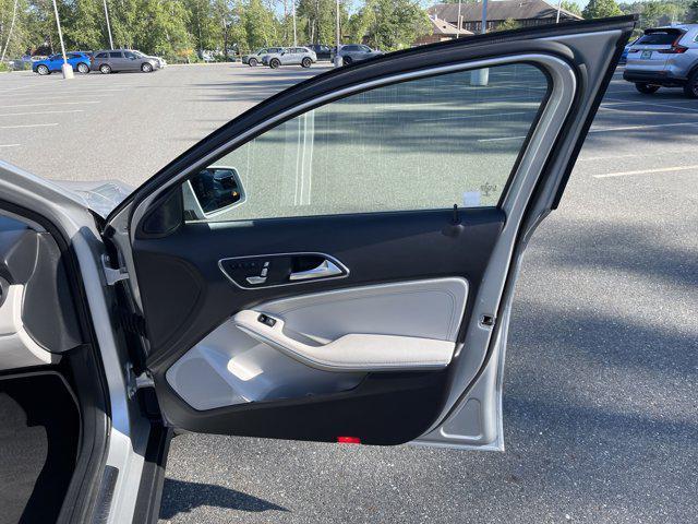 used 2018 Mercedes-Benz GLA 250 car, priced at $19,550