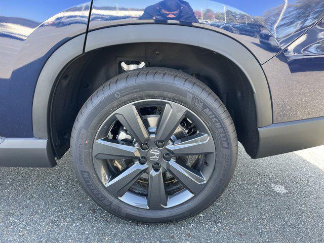new 2025 Honda Pilot car, priced at $40,291
