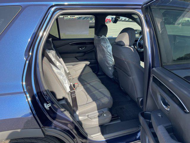 new 2025 Honda Pilot car, priced at $40,291