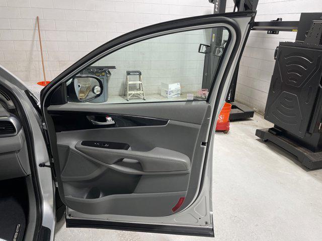 used 2016 Kia Sorento car, priced at $12,097