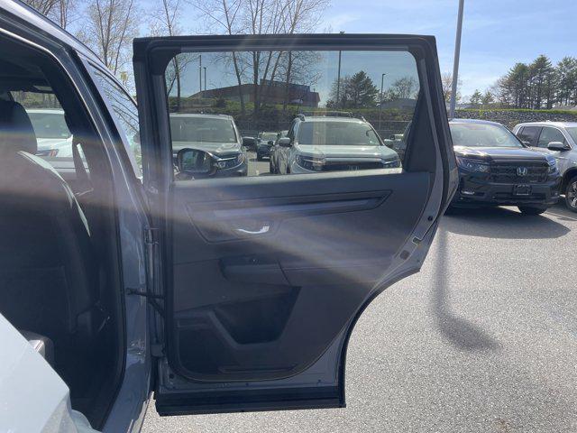 new 2025 Honda CR-V Hybrid car, priced at $41,000