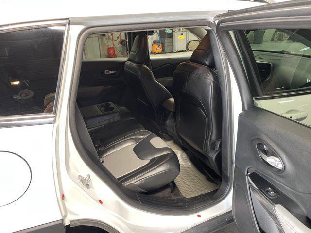 used 2014 Jeep Cherokee car, priced at $11,689