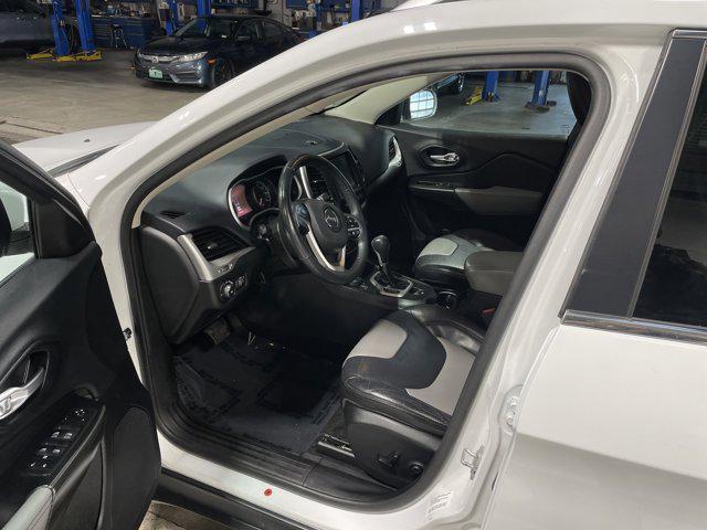 used 2014 Jeep Cherokee car, priced at $11,689