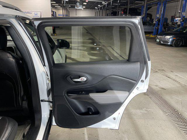 used 2014 Jeep Cherokee car, priced at $11,689