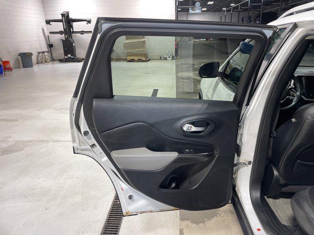 used 2014 Jeep Cherokee car, priced at $11,689