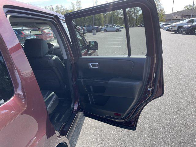 used 2015 Honda Pilot car, priced at $16,713