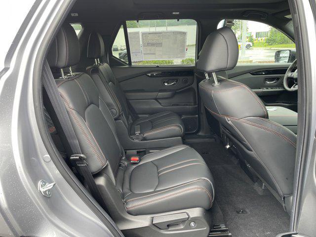 new 2025 Honda Pilot car, priced at $48,429