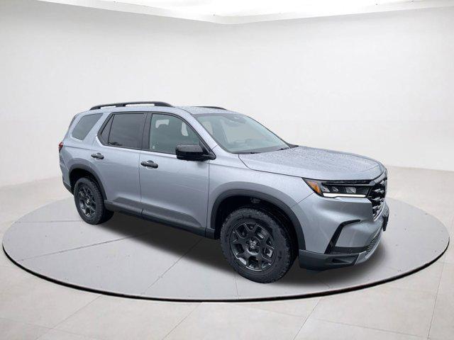 new 2025 Honda Pilot car, priced at $48,429