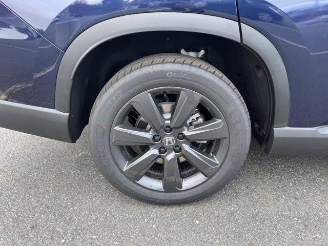 new 2025 Honda Pilot car, priced at $40,364