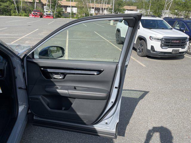 new 2026 Honda CR-V Hybrid car, priced at $43,235