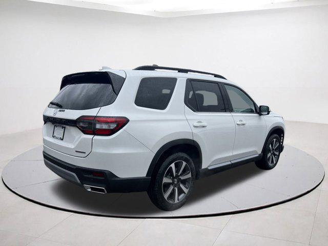 new 2025 Honda Pilot car