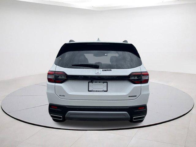new 2025 Honda Pilot car