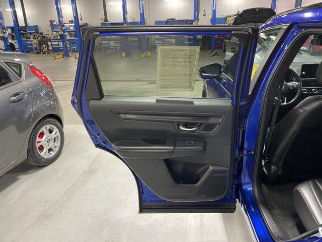 used 2025 Honda CR-V Hybrid car, priced at $35,565