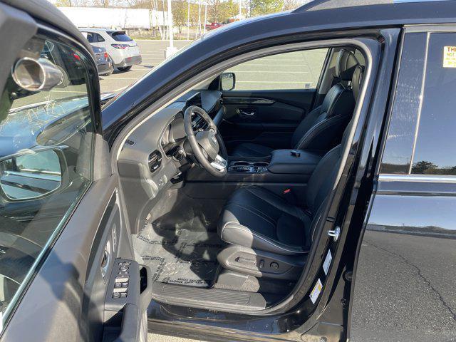 used 2025 Honda Pilot car, priced at $49,371