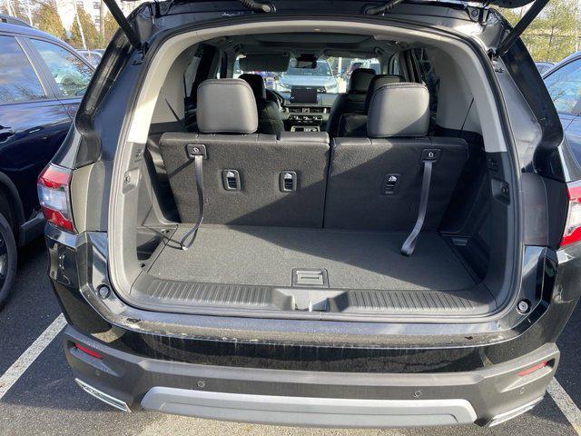 new 2025 Honda Pilot car, priced at $52,633