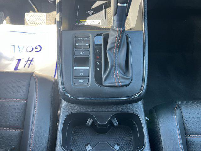 new 2025 Honda CR-V Hybrid car