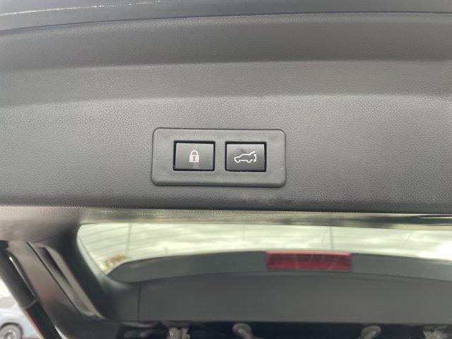 used 2022 Subaru Ascent car, priced at $23,280