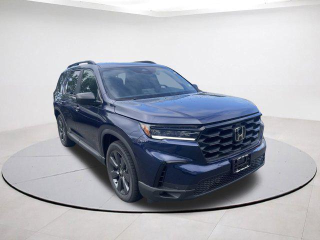 new 2025 Honda Pilot car, priced at $41,080