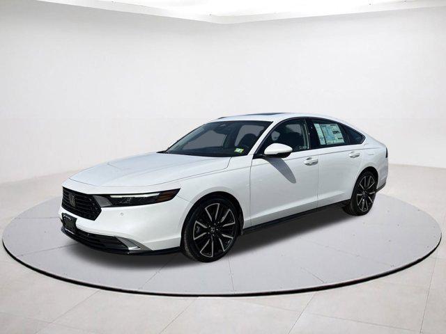 new 2025 Honda Accord Hybrid car