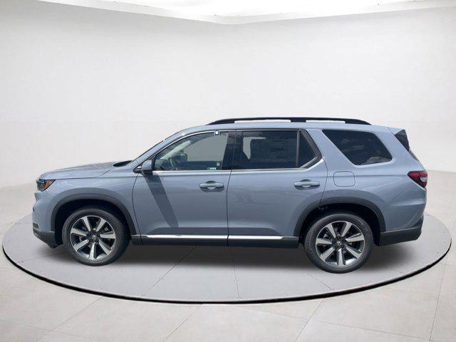 new 2025 Honda Pilot car, priced at $52,118