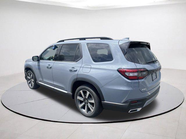 new 2025 Honda Pilot car, priced at $52,118