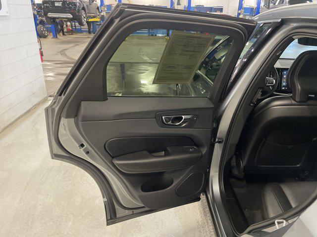 used 2019 Volvo XC60 car, priced at $21,872