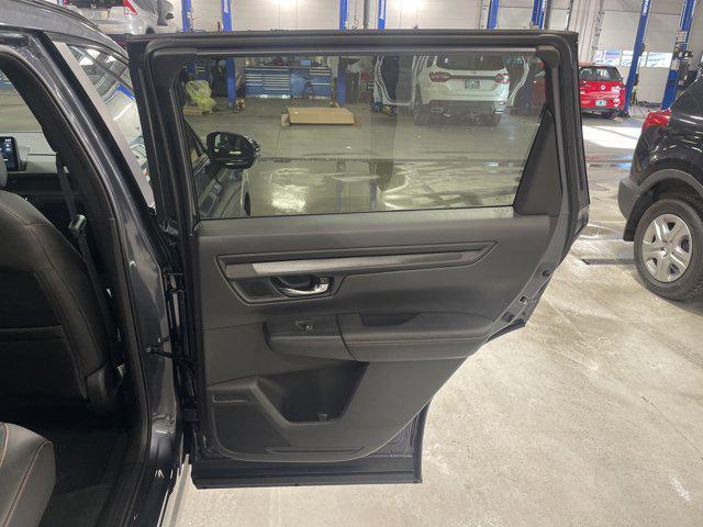 new 2026 Honda CR-V Hybrid car, priced at $39,316