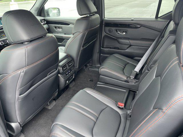 new 2025 Honda Pilot car, priced at $49,130