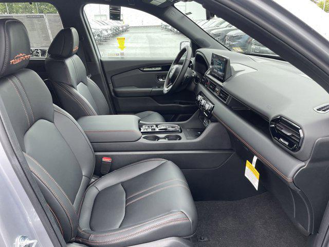 new 2025 Honda Pilot car, priced at $49,130