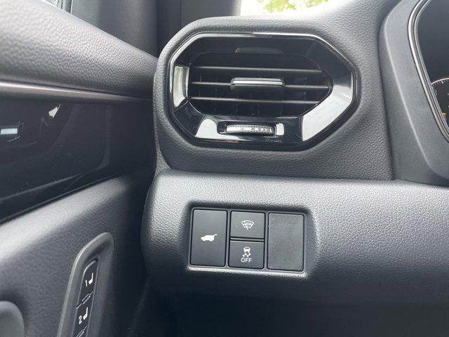 new 2025 Honda Pilot car, priced at $49,130