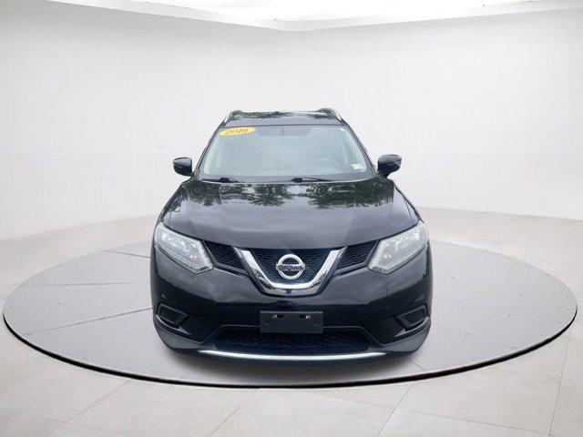 used 2016 Nissan Rogue car, priced at $13,928