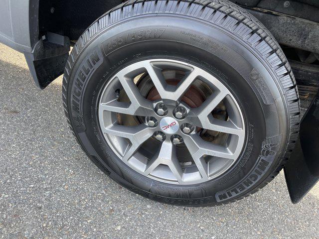 used 2019 GMC Canyon car, priced at $25,795