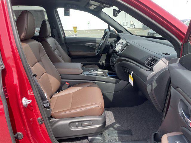new 2025 Honda Ridgeline car, priced at $40,991