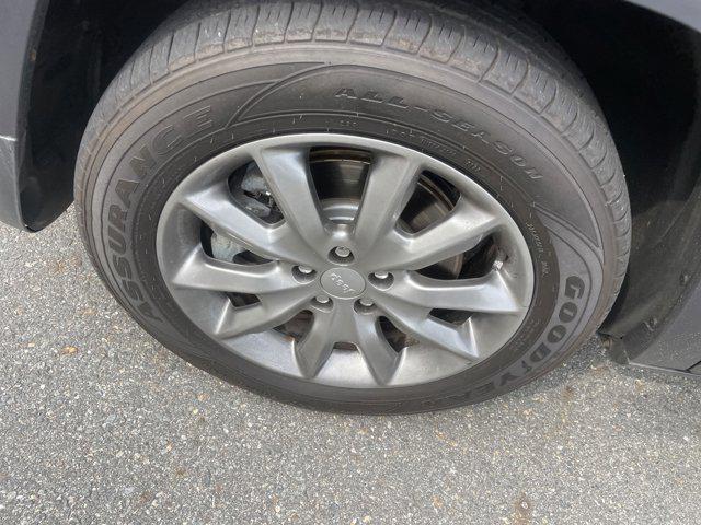 used 2018 Jeep Cherokee car, priced at $15,415