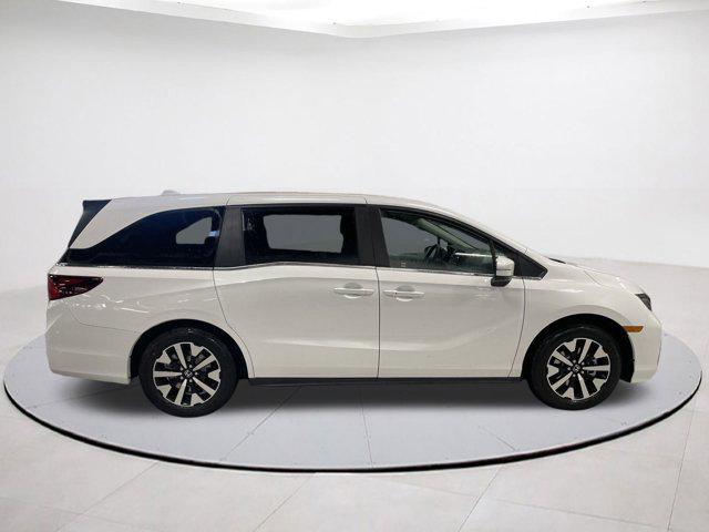 new 2025 Honda Odyssey car, priced at $42,840