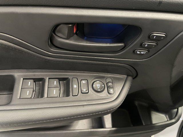 new 2025 Honda Odyssey car, priced at $42,840