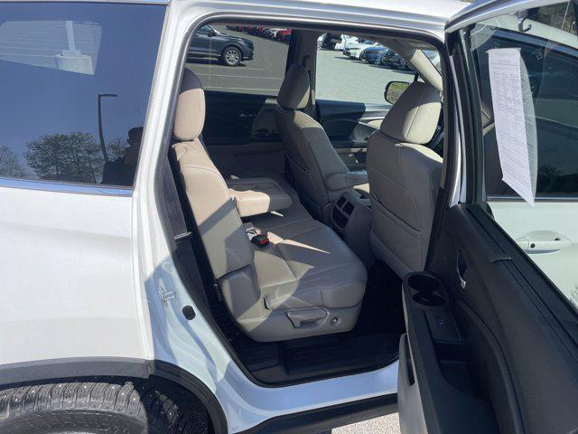 used 2022 Honda Pilot car, priced at $31,310