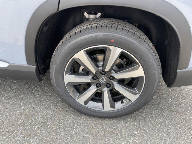 new 2025 Honda Pilot car, priced at $51,933