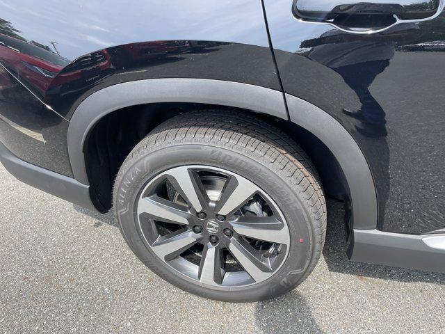 new 2025 Honda Pilot car, priced at $47,934