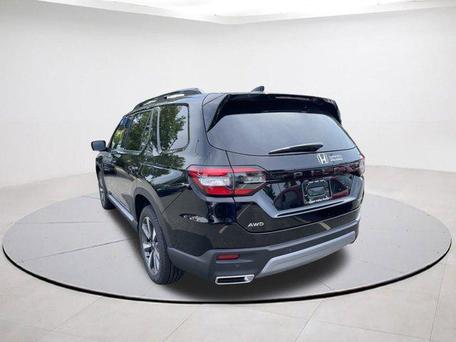 new 2025 Honda Pilot car, priced at $47,934