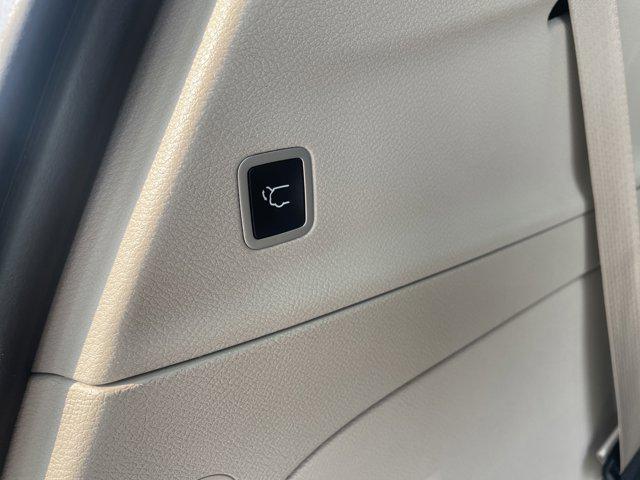 used 2020 Chrysler Pacifica car, priced at $21,481