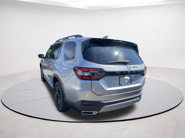new 2025 Honda Pilot car, priced at $47,976