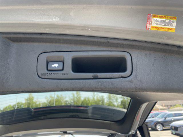 used 2025 Honda CR-V Hybrid car, priced at $35,993