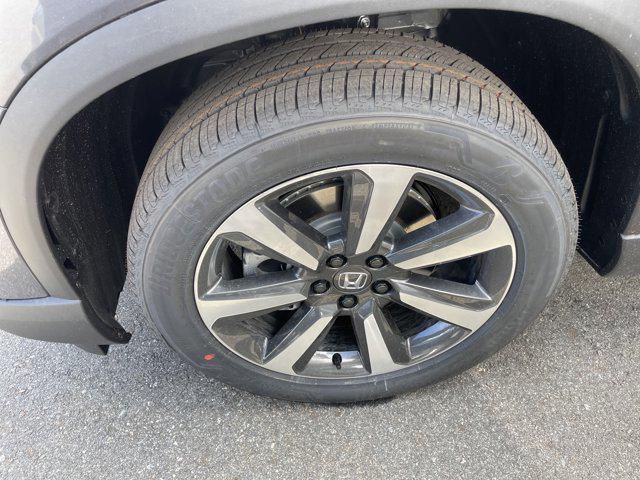 new 2025 Honda Pilot car, priced at $53,461