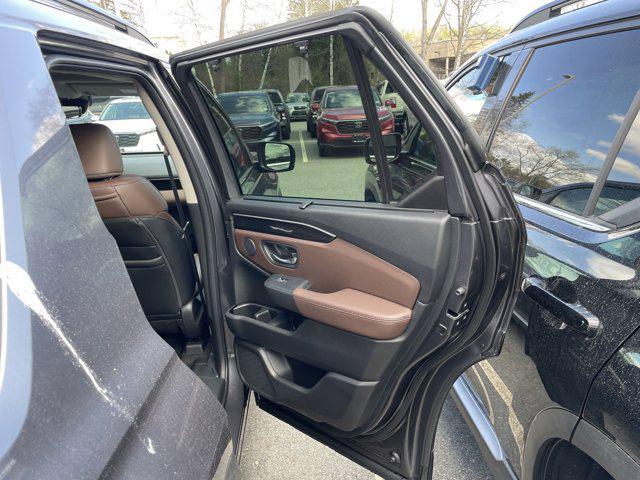 new 2025 Honda Pilot car, priced at $53,461