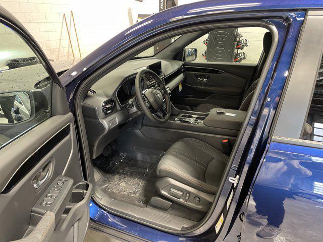 new 2025 Honda Pilot car, priced at $40,291