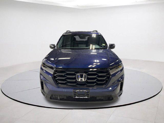 new 2025 Honda Pilot car, priced at $40,291