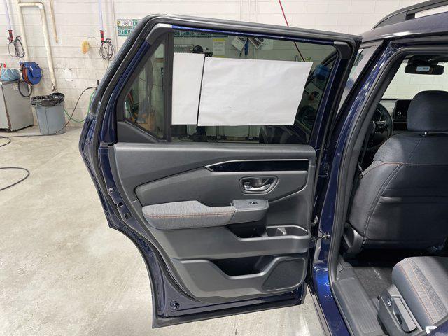 new 2025 Honda Pilot car, priced at $40,291