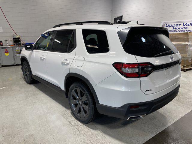 new 2025 Honda Pilot car, priced at $43,795